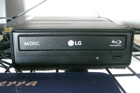 2025-03-25-LG BluRay Drive BH16NS55