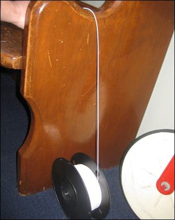 A wire on a table

AI-generated content may be incorrect.