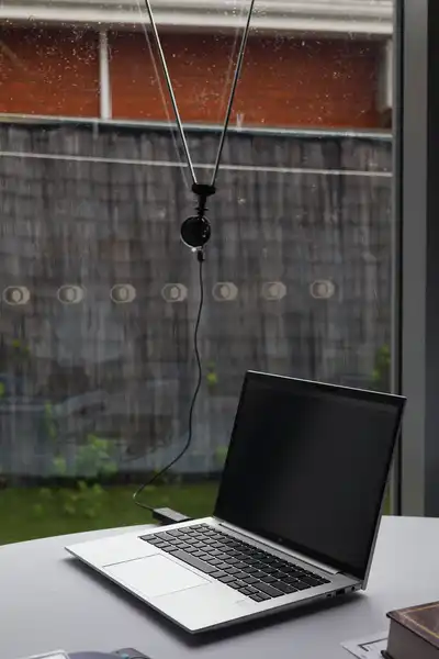 2026-03-08 Listening to ATC (air traffic control) with RTL-SDR_V4